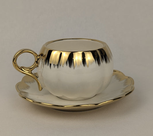 6 tasses à café liseré doré