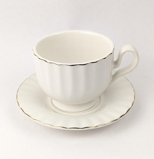 6 tasses à café Chavena en céramique de la marque HomeDeLuxe, avec poignées élégantes et design moderne.