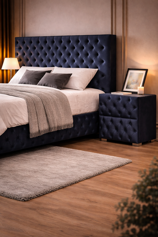 Table de chevet capitonnée gris anthracite de HomeDeLuxe, avec surface rembourrée et design moderne pour chambre à coucher.