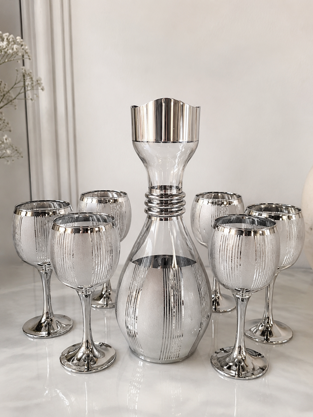 Carafes & 6 verres a pied