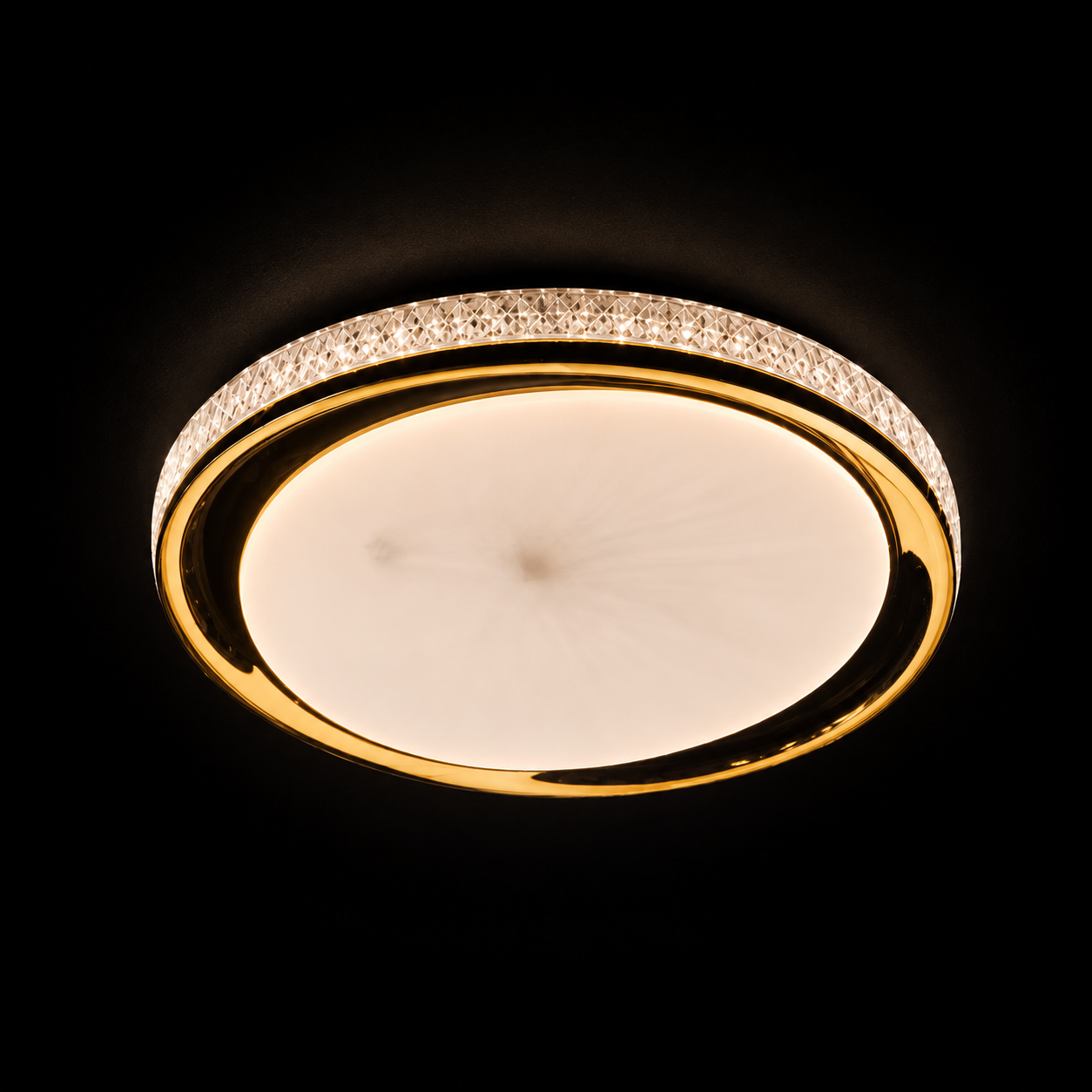 Plafonnier LED doré