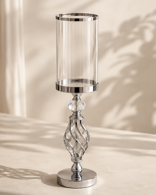 Bougeoir en cristal argenté luxe de la marque HomeDeLuxe, avec surface brillante et design élégant pour décoration intérieure.