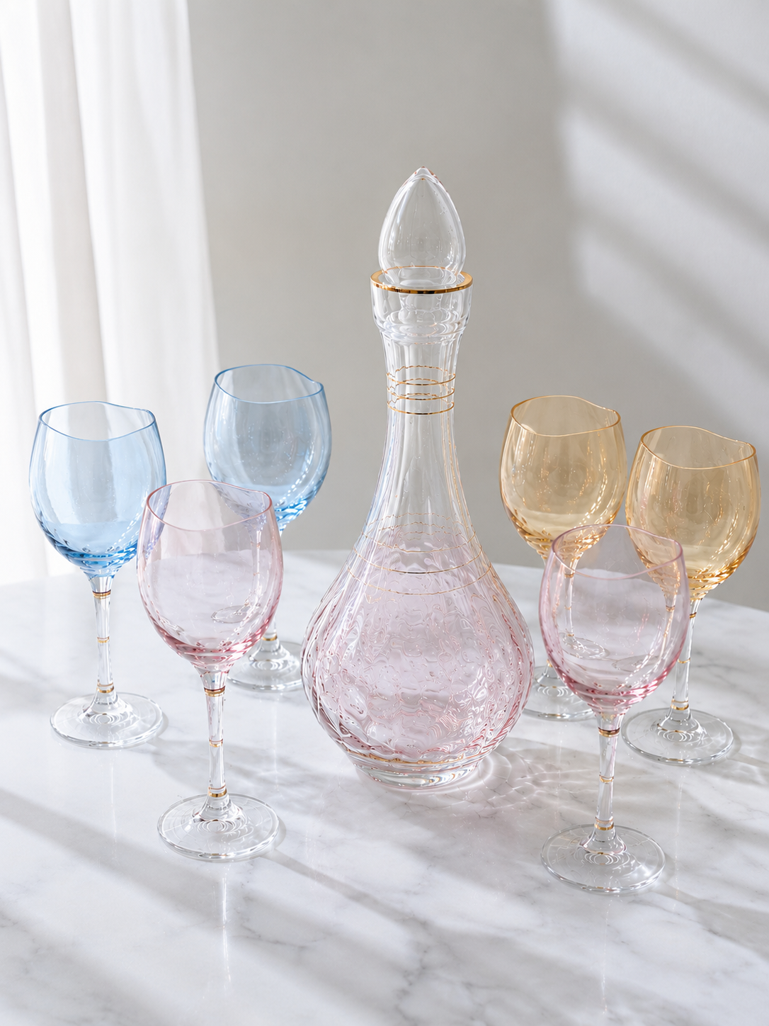 Carafes & 6 verres a pied colorés