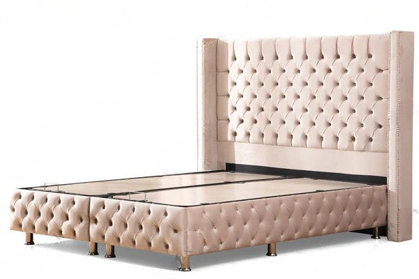 Lit Coffre CLOUTE BEIGE - Velours capitonné