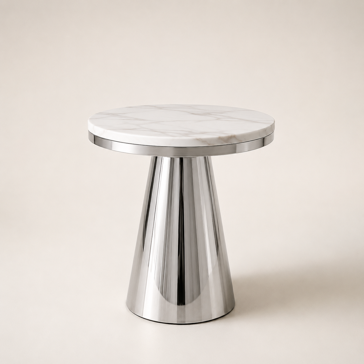 Table basse HomeDeLuxe, petite table d'appoint en bois avec surface lisse et design moderne, idéale pour salon.