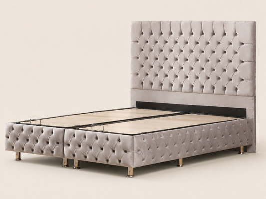 Lit coffre Lagos gris en velours capitonné de HomeDeLuxe, avec tête de lit rembourrée et espace de rangement intégré.