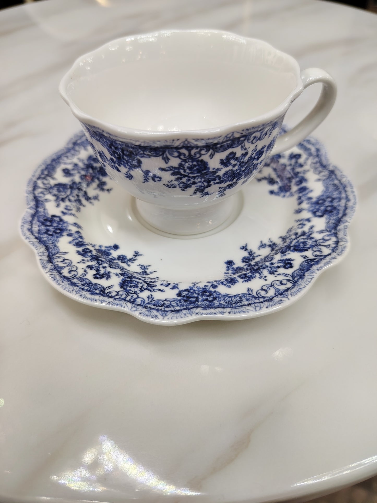 6 petites tasses à café vintage