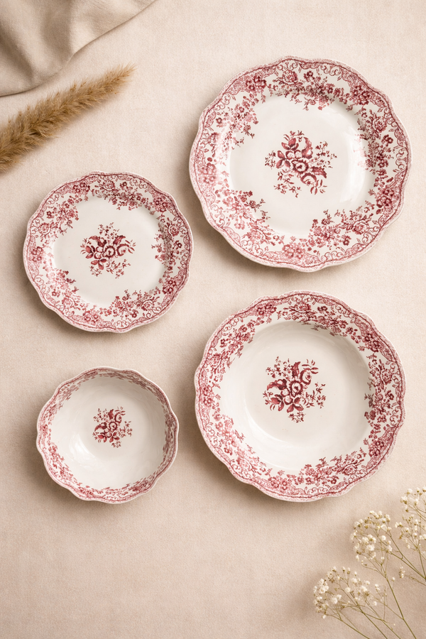 service de table vintage rouge floral 26 pièces - Home de Luxe France 