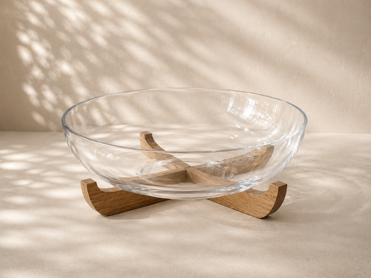 Saladier en verre transparent de la marque HomeDeLuxe, idéal pour servir des salades ou des fruits dans la cuisine.
