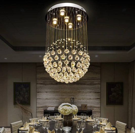 Lustre design contemporain en cascade de la marque HomeDeLuxe, avec des éléments suspendus élégants et modernes.