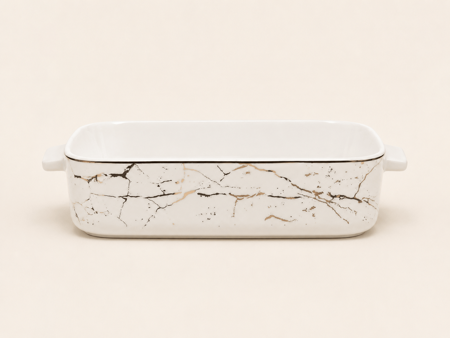 Petit plat à gratin en céramique de la marque HomeDeLuxe, idéal pour cuisson au four et présentation élégante des plats.