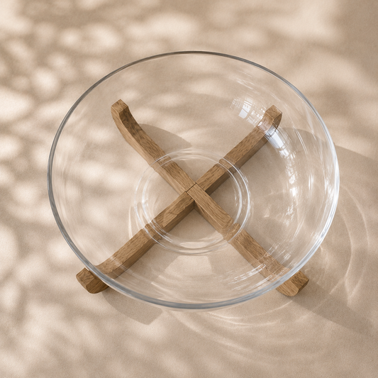 Saladier en verre HomeDeLuxe pour salade, avec une forme ronde élégante et un design transparent.
