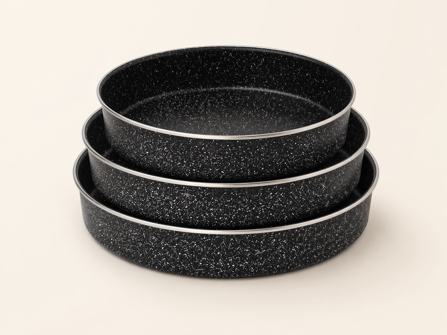 Ensemble de trois plats ronds anti-adhésifs pour tous vos besoins culinaires - Home de Luxe France 