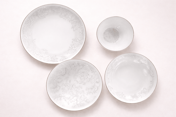 Service Prestige aux motifs floraux irisés avec liseré doré - Home de Luxe France 