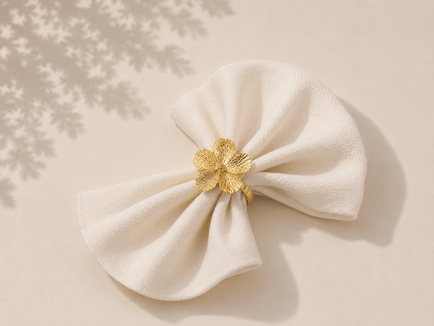 Rond de serviette fleur gold - HomeDeLuxe